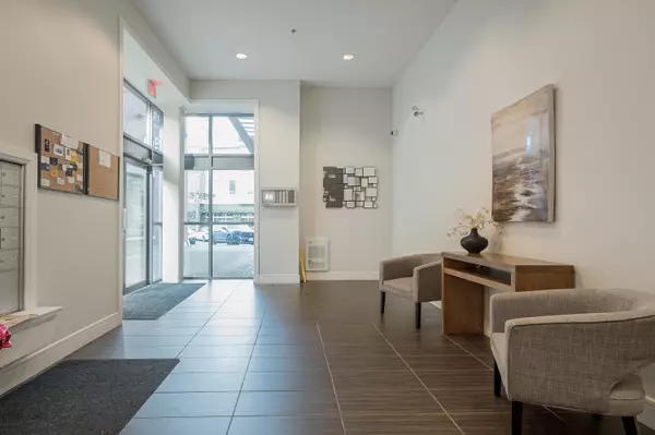 Chilliwack, BC V2R 0M5,45530 Market WAY #314