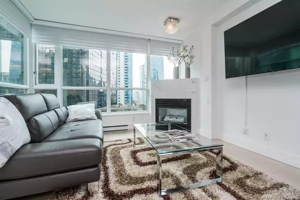 Vancouver, BC V6E 4T1,1328 W Pender ST #902