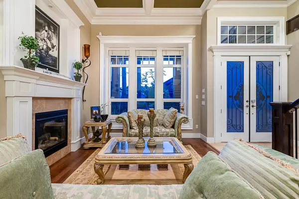 Surrey, BC V3X 1V8,5866 126 ST