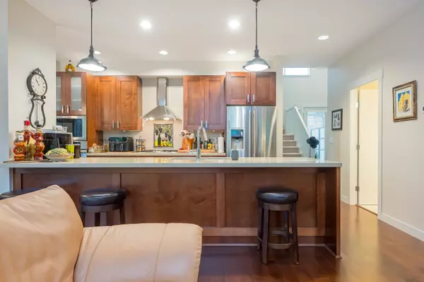 Surrey, BC V3S 2L4,2603 162 ST #44