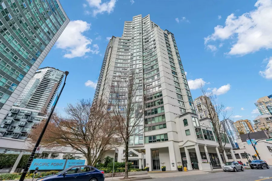 1323 Homer ST #703, Vancouver, BC V6B 5T1