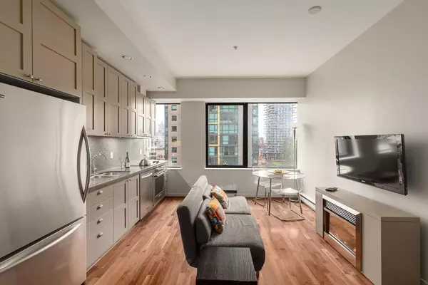 1333 W Georgia ST #913, Vancouver, BC V6E 4V3