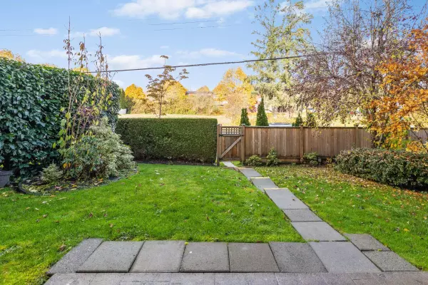 Surrey, BC V3S 8M5,17740 58a AVE #103