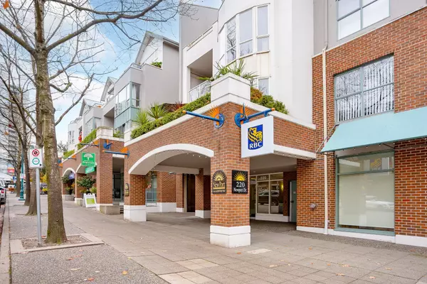 220 Newport DR #213, Port Moody, BC V3H 5B8