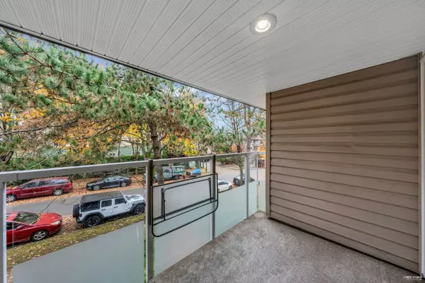 Vancouver, BC V5T 1P4,825 E 7th AVE #309