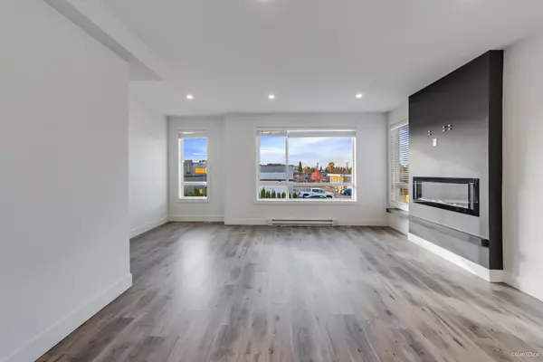 27640 Lantern AVE #18 Abbotsford, BC V4X 0C3