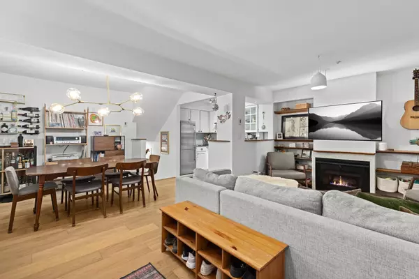 776 Union ST, Vancouver, BC V6A 2C2