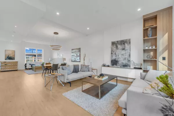 Maple Ridge, BC V4R 2R5,13622 232 ST