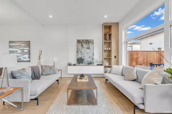 Maple Ridge, BC V4R 2R5,13622 232 ST