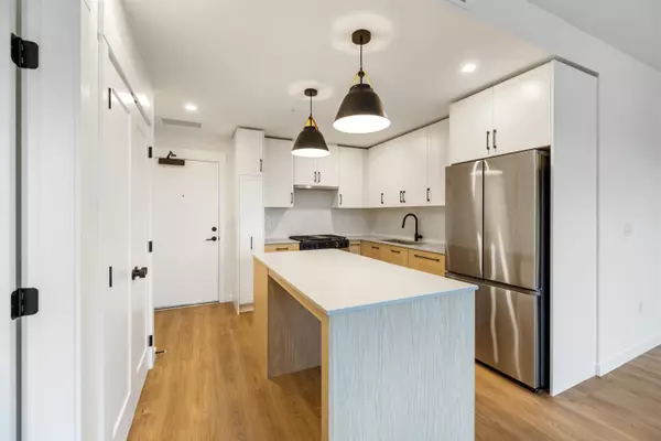 Langley, BC V4W 0E4,27218 Aldergrove Town Centre DR #601