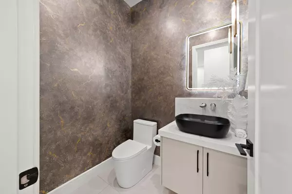 3451 Ullsmore AVE Richmond, BC V7C 1R9