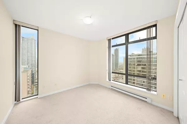 4425 Halifax ST #2105 Burnaby, BC V5C 6P2