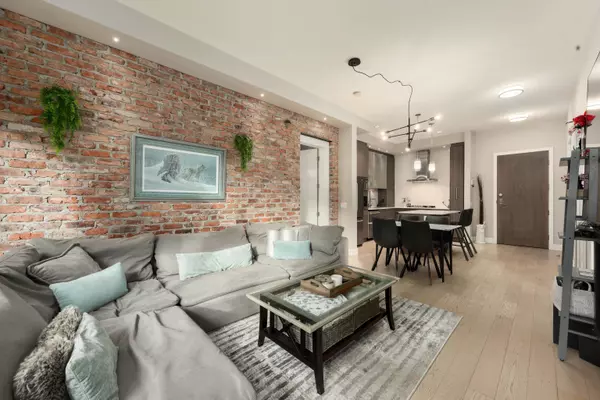 New Westminster, BC V3M 0J6,262 Salter ST #116