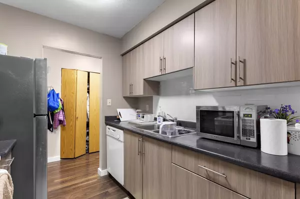 4363 Halifax ST #119, Burnaby, BC V5C 5Z3