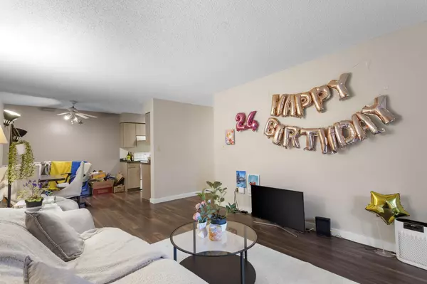 4363 Halifax ST #119 Burnaby, BC V5C 5Z3