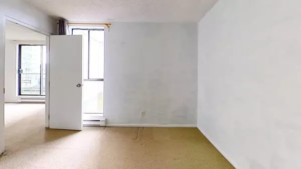 Vancouver, BC V6E 4C2,1080 Pacific ST