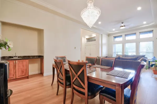 Surrey, BC V4N 1B6,16328 88 AVE