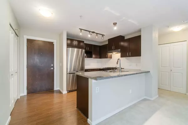 Coquitlam, BC V3E 0B4,3110 Dayanee Springs BLVD #405