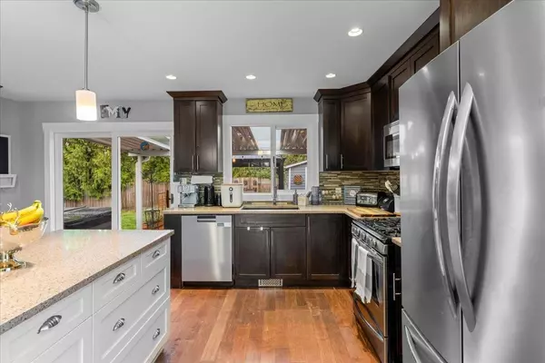 32983 Whidden AVE Mission, BC V2V 6G4