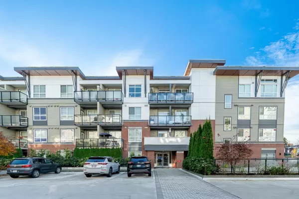 Surrey, BC V3S 7H8,19567 64 AVE #414