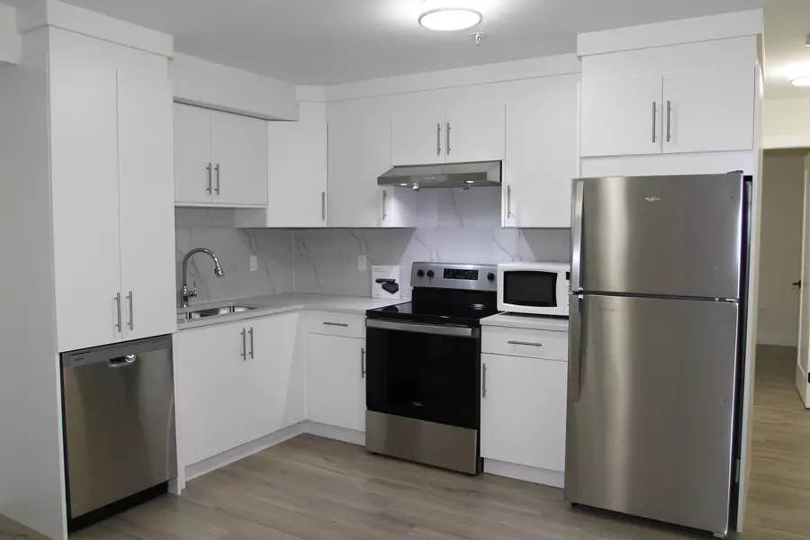 10590 McVeety S 10590 Mcveety St, Maple Ridge, BC V2W 0K3