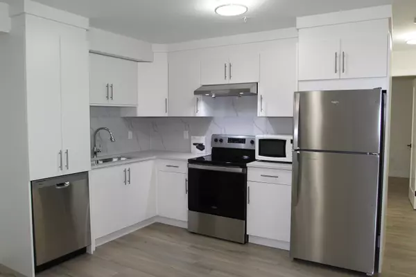 10590 McVeety S 10590 Mcveety St, Maple Ridge, BC V2W 0K3