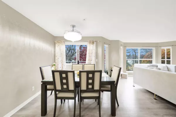 Surrey, BC V3W 1G9,7171 121 ST #216