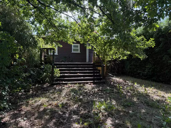 Vancouver, BC V5W 1T5,467 E 43rd AVE