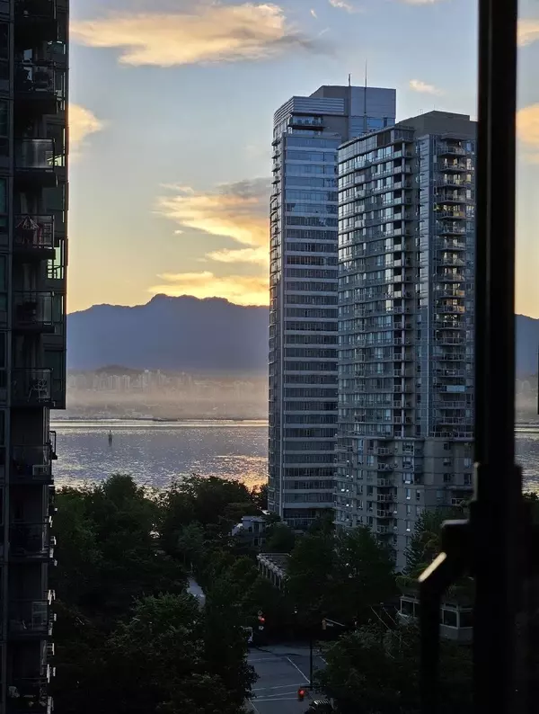 1331 W Georgia ST #909, Vancouver, BC V6E 4P1