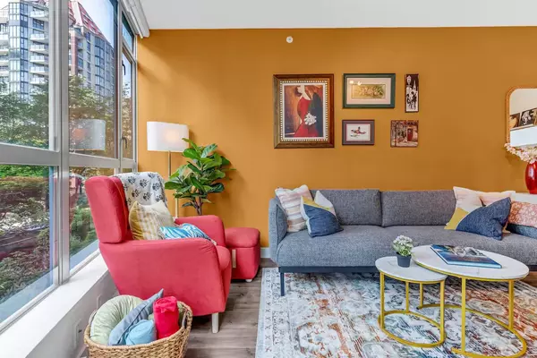 Vancouver, BC V6Z 3E1,1238 Burrard ST #302