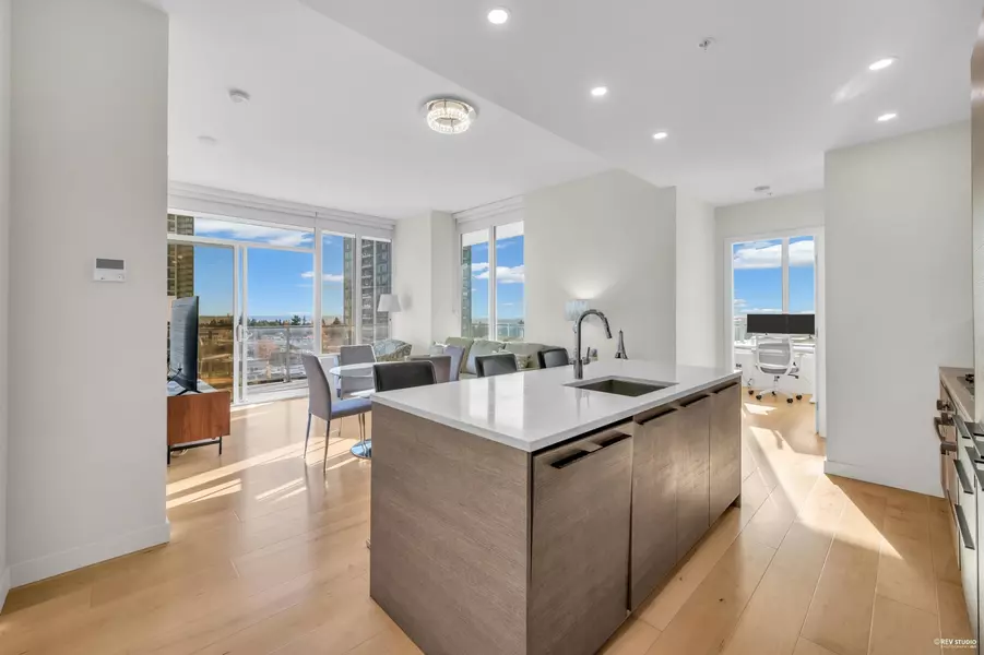 6288 Cassie AVE #1005, Burnaby, BC V5H 0H7