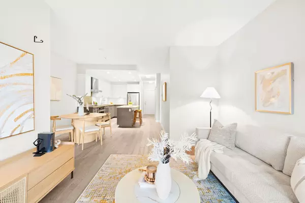 Burnaby, BC V3J 0G8,3399 Noel DR #312