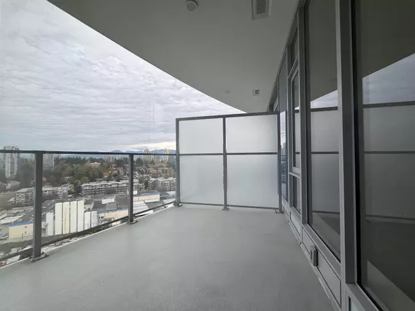 Burnaby, BC V3N 0J4,7728 Park CRES #1605