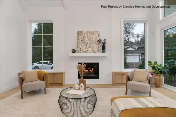 690 E Windsor RD North Vancouver, BC V7N 1K7