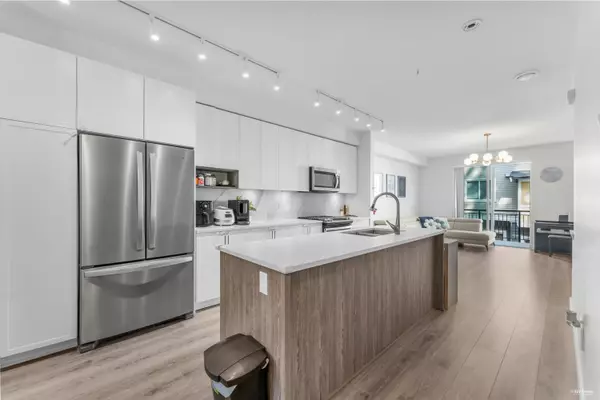 Surrey, BC V4N 6S7,9718 161a ST #134