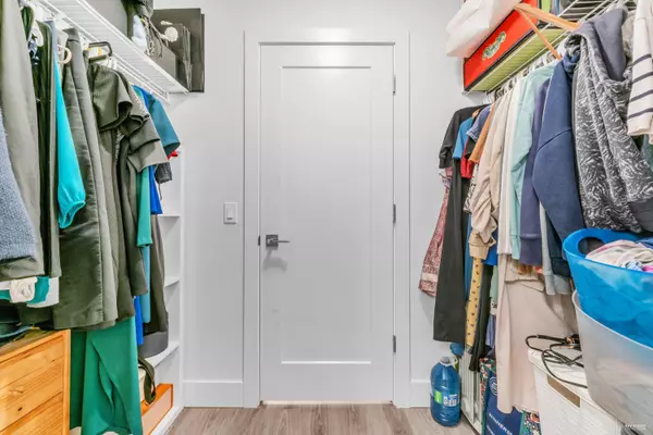 9718 161a ST #134 Surrey, BC V4N 6S7