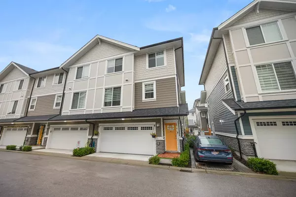 Surrey, BC V4N 6V7,19501 74 AVE #11