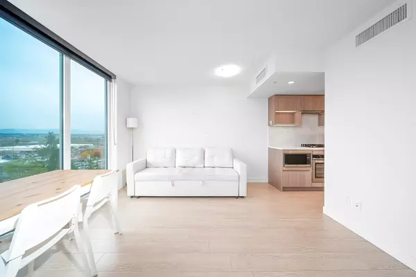 Richmond, BC V6X 0R2,8988 Patterson RD #1210