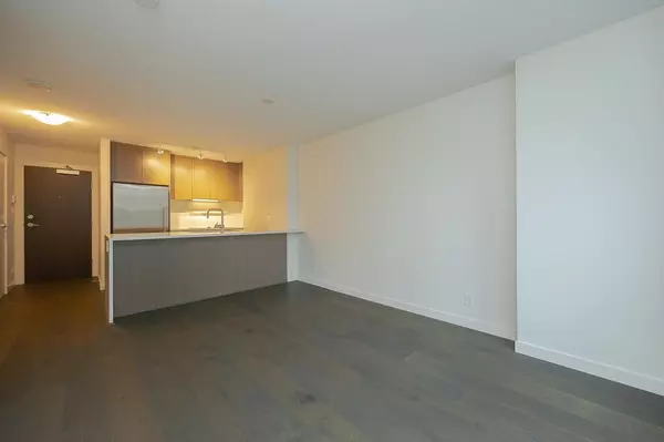 Vancouver, BC V6E 0C2,1009 Harwood ST #604