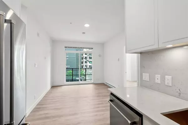 Coquitlam, BC V3J 0K5,700 Clarke RD #314