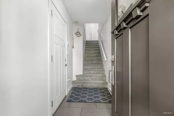 Surrey, BC V3X 1E8,6123 138th ST #36