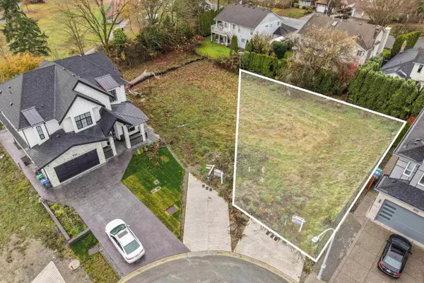 18916 62 AVE, Surrey, BC V3S 8A3