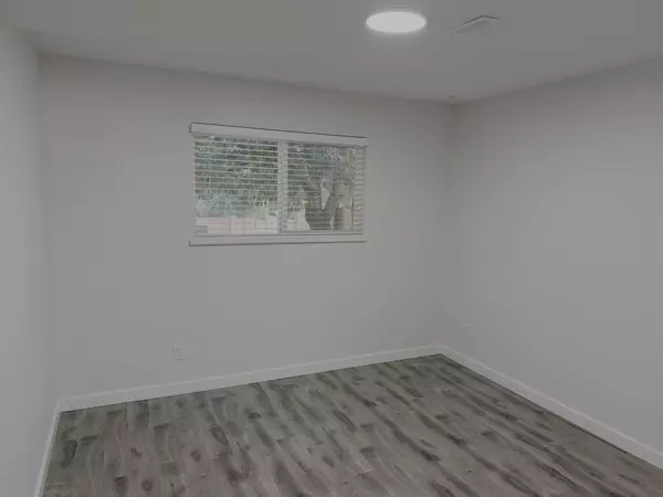 Maple Ridge, BC V2W 2A1,23680 Kanaka WAY