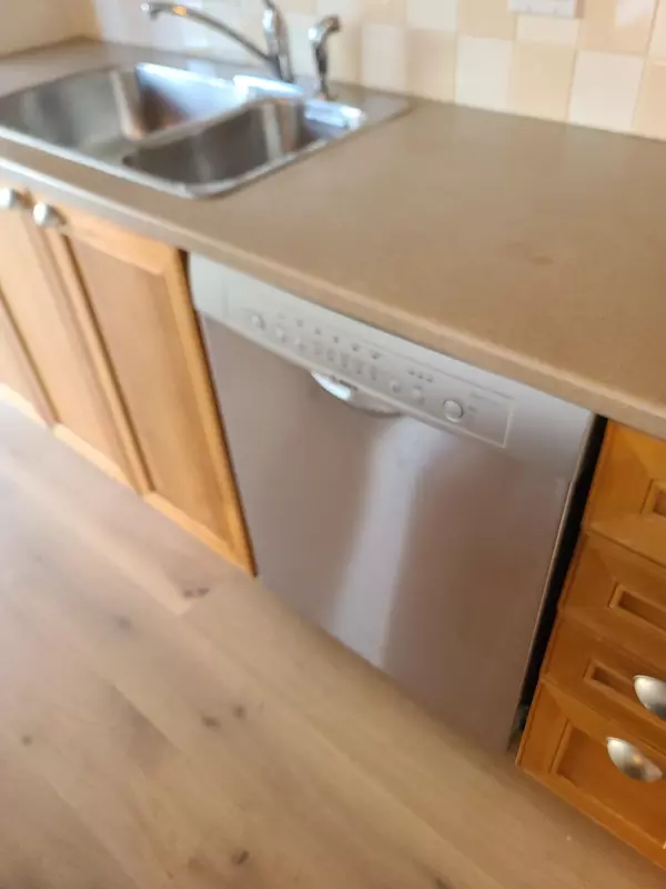 Vancouver, BC V6G 3G9,1723 Alberni ST #1001