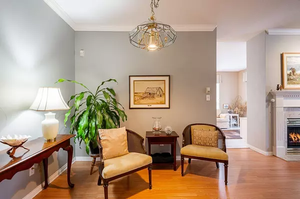 Coquitlam, BC V3B 7W8,3098 Guildford WAY #202