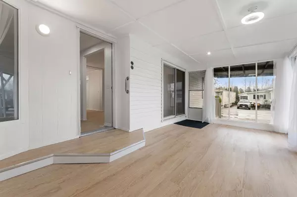 Abbotsford, BC V2S 7Y6,3300 Horn ST #81