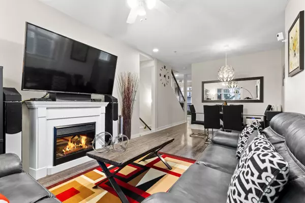 Surrey, BC V4N 0Z5,19551 66 AVE #22