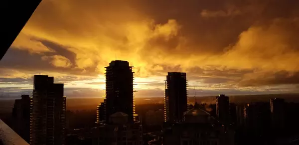 Burnaby, BC V5H 0H4,6098 Station ST #3706