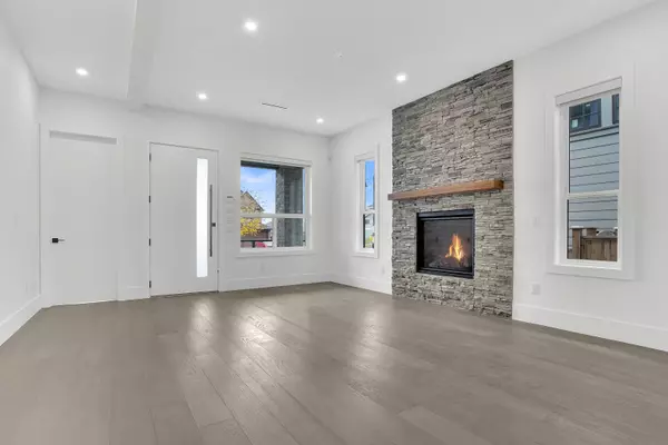 Surrey, BC V3S 1H7,16633 Bell RD