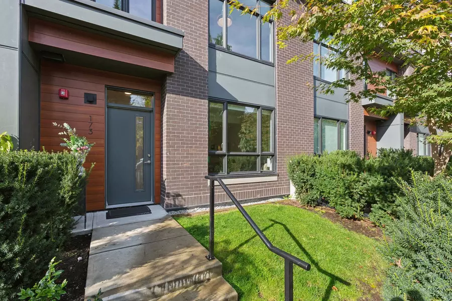 2035 Glenaire DR #173, North Vancouver, BC V7P 1Y2